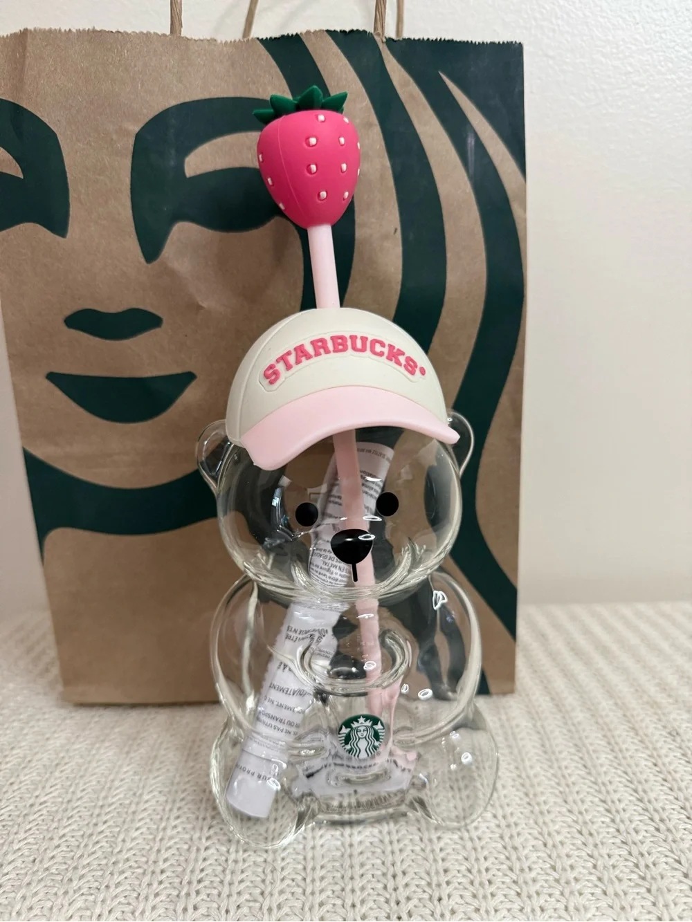 Starbucks NWT Clear Bear glass with Pink Strawberry Straw